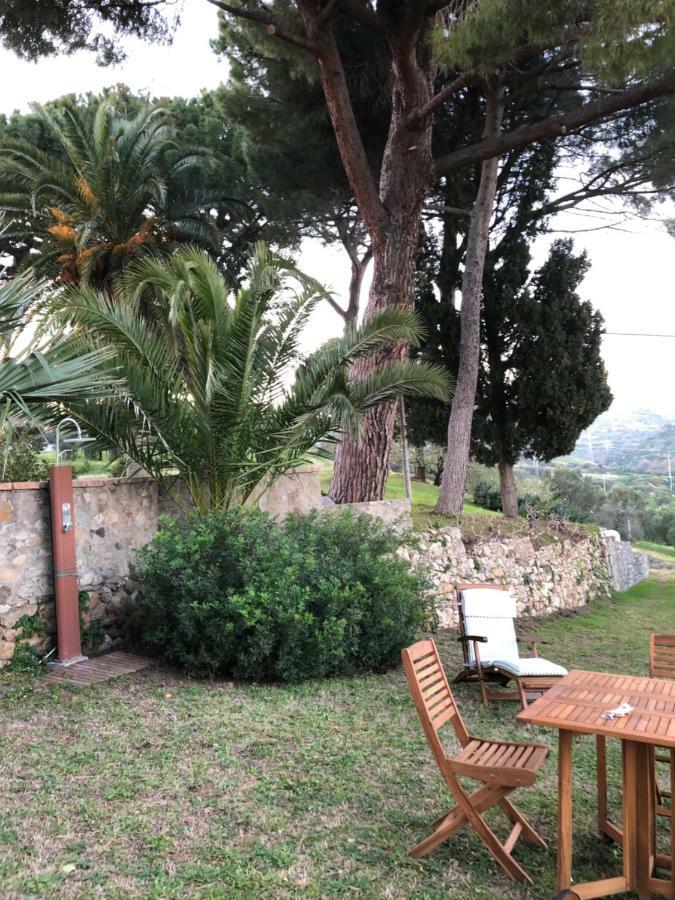 La Casetta Di Borgo Carbone Locri Exterior photo